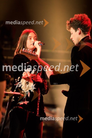  Zala Kralj, glasbenica;  Gašper  Šantl, glasbenikEMA 2020, zmagovalka je Ana Soklič