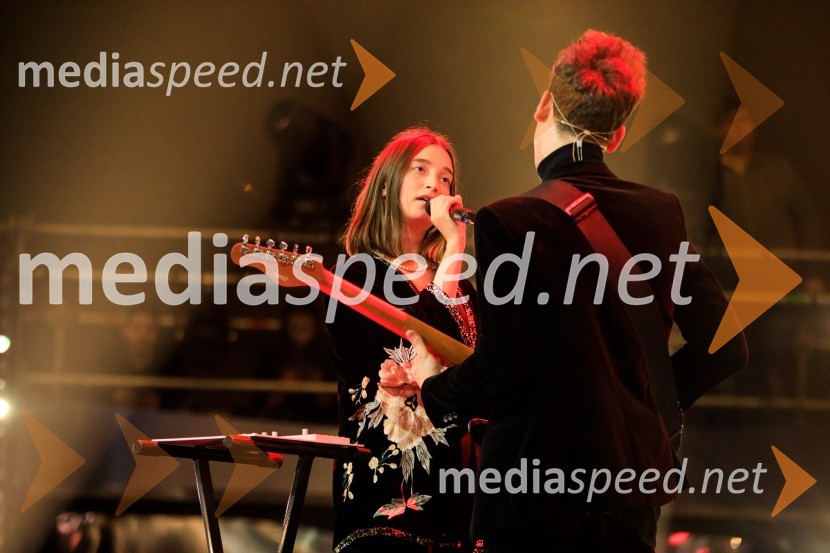  Zala Kralj, glasbenica;  Gašper  Šantl, glasbenikEMA 2020, zmagovalka je Ana Soklič