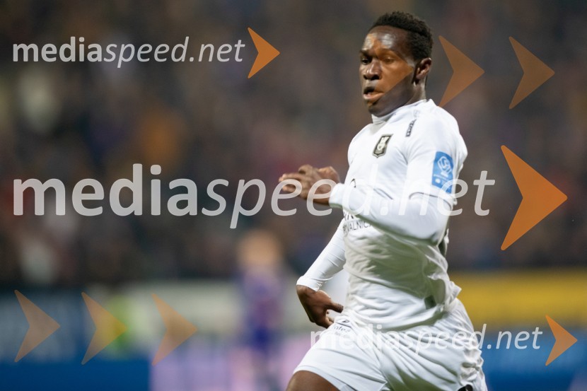  Eric Boakye, nogometaš, NK OlimpijaNK Maribor : NK Olimpija, prvi derbi v 2020