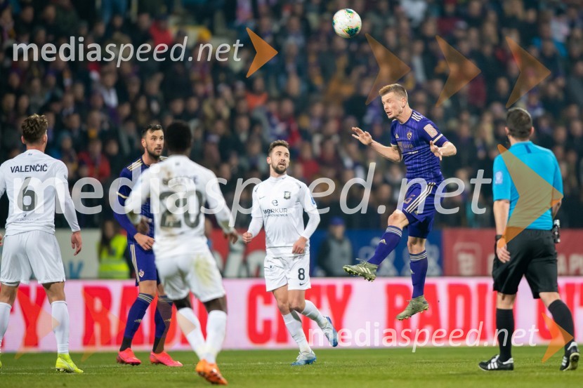  Endri Cekici, nogometaš, NK Olimpija;  Aleks  Pihler, nogometaš, NK MariborNK Maribor : NK Olimpija, prvi derbi v 2020