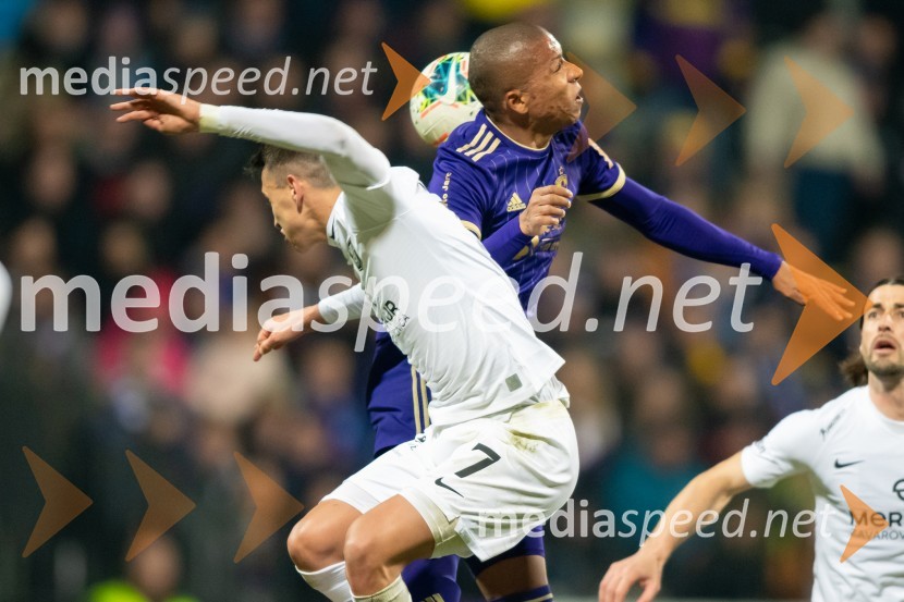  Luka Menalo, nogometaš NK Olimpija;  Felipe Silva Correa Dos Santos, nogometaš, NK MariborNK Maribor : NK Olimpija, prvi derbi v 2020