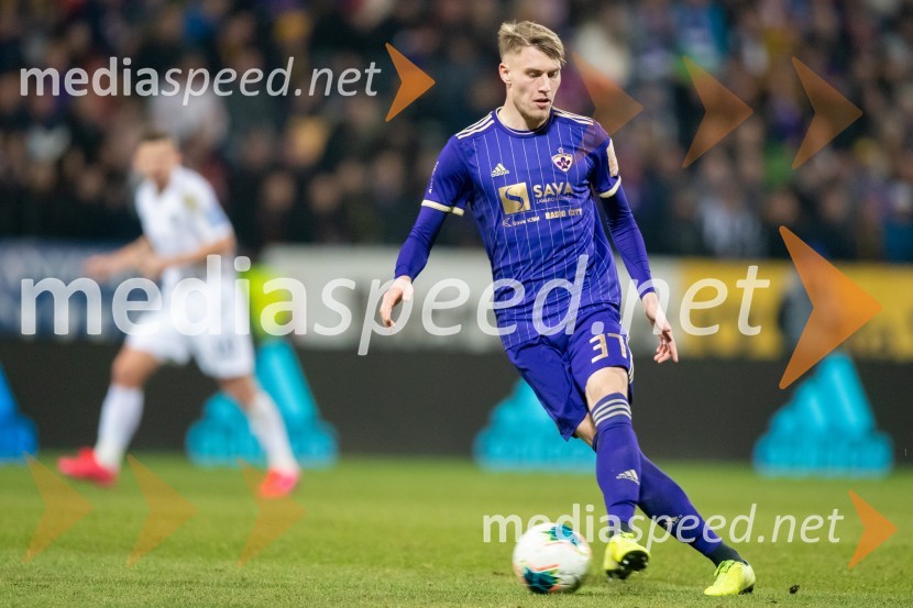  Luka Koblar, nogometaš, NK MariborNK Maribor : NK Olimpija, prvi derbi v 2020