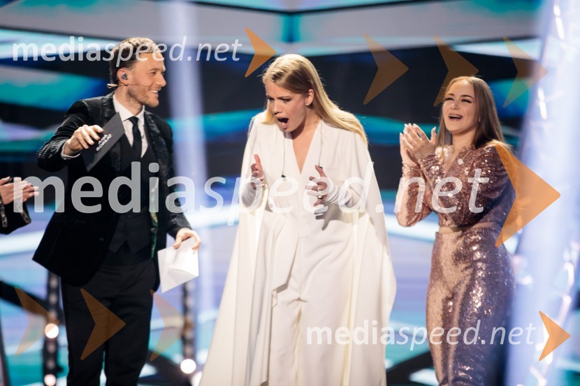  Klemen Slakonja, igralec, komik in TV voditelj;  Ana Soklič, pevka;  Lina Kuduzović, pevkaEMA 2020, zmagovalka je Ana Soklič