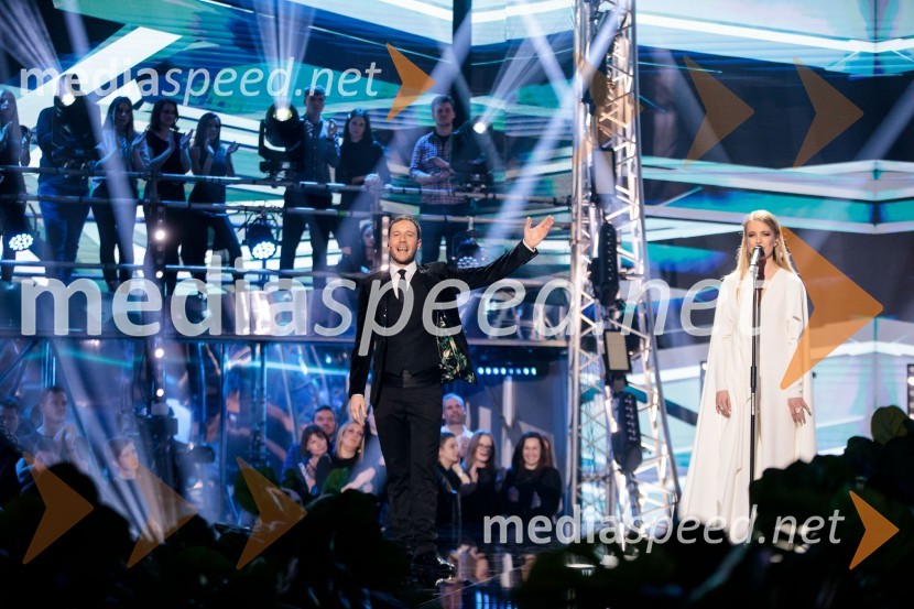  Klemen Slakonja, igralec, komik in TV voditelj;  Ana Soklič, pevkaEMA 2020, zmagovalka je Ana Soklič