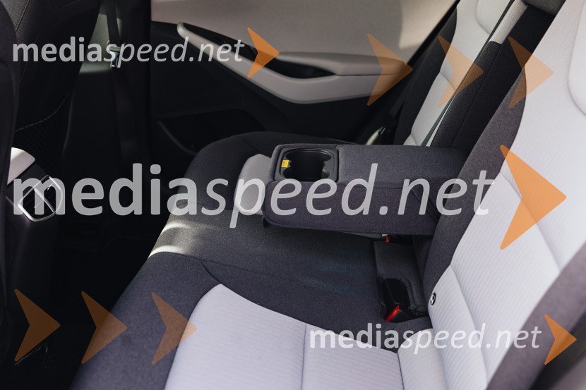 Hyundai IONIQ Hybrid, mediaspeed test