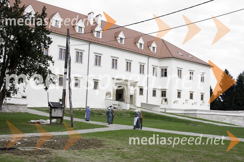 Grad NegovaSlovenski pisatelji v Negovi