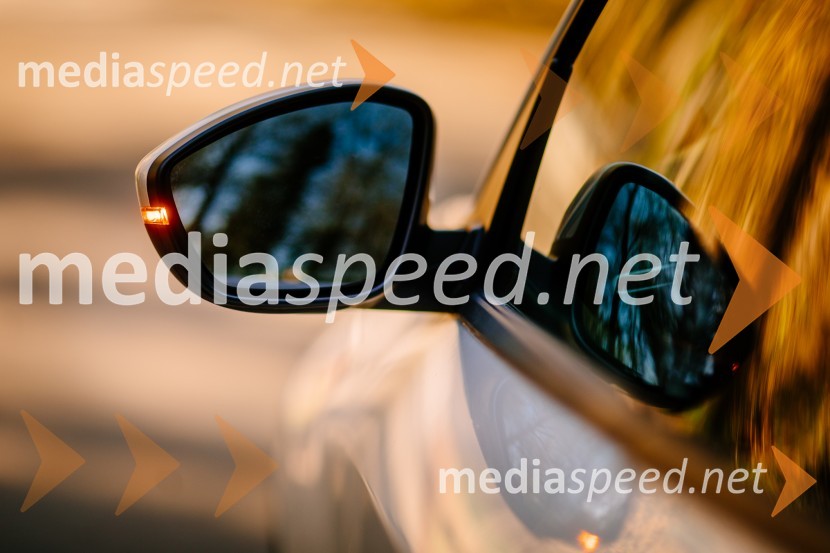 Peugeot 208 ALLURE 1.2 PureTech 100 ST