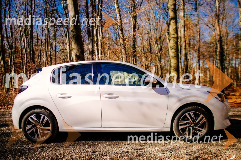 Peugeot 208 ALLURE 1.2 PureTech 100 ST