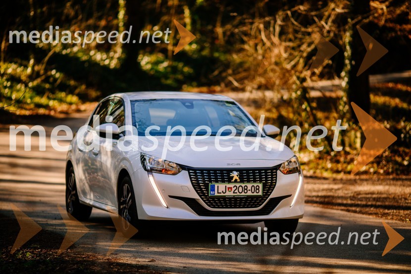 Peugeot 208 ALLUREPeugeot 208 ALLURE 1.2 PureTech 100 ST