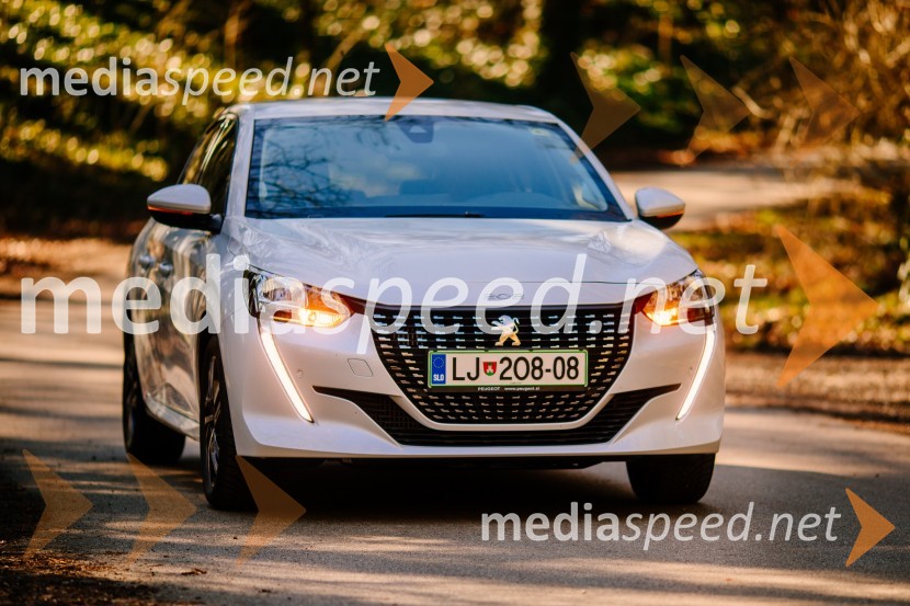  Peugeot 208 ALLUREPeugeot 208 ALLURE 1.2 PureTech 100 ST