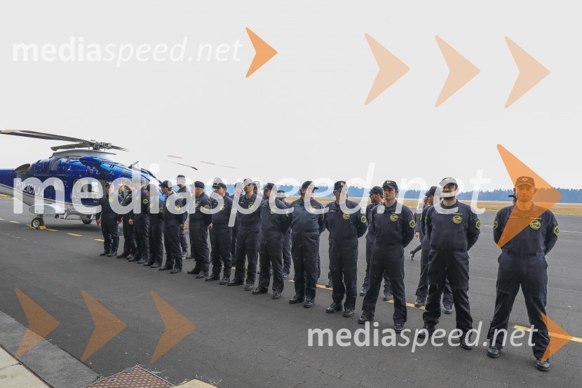 Slovesna predaja novega policijskega helikopterja