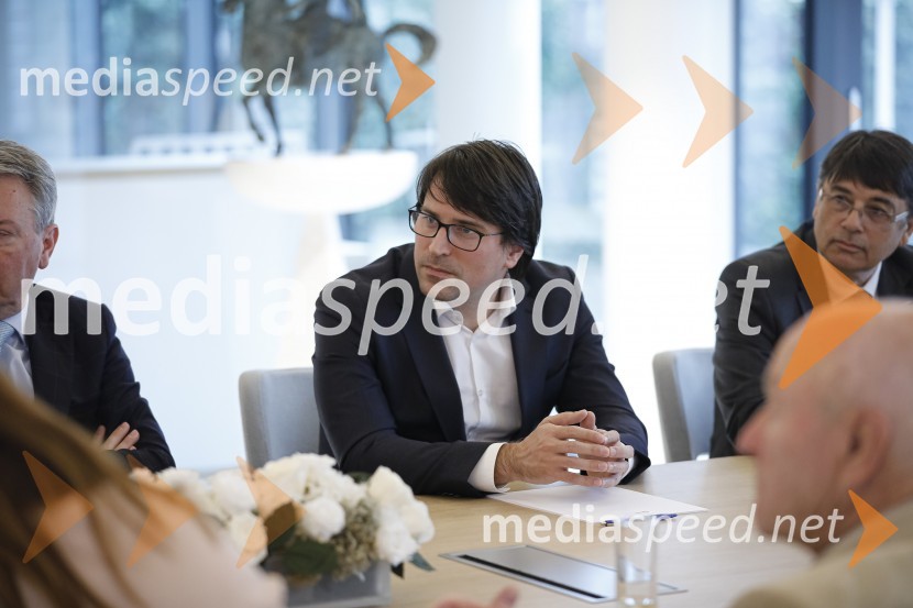 Zasedanje skupščine društva Slovenski konzularni zbor