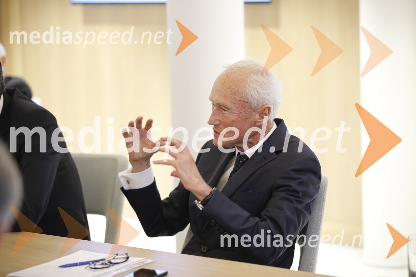  Janez  Pergar, prokurist NP ConsultingZasedanje skupščine društva Slovenski konzularni zbor