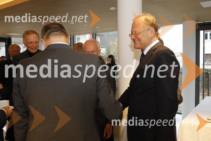  Janez  Škrabec, direktor Riko d.o.o., predsednik Slovensko-ruskega poslovnega sveta, častni konzul BelorusijeZasedanje skupščine društva Slovenski konzularni zbor