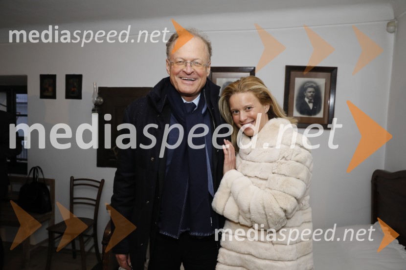  Janez  Škrabec, direktor Riko d.o.o., predsednik Slovensko-ruskega poslovnega sveta, častni konzul Belorusije;  ... Pogovor z Jožetom Mermalom in Tomažem Berločnikom