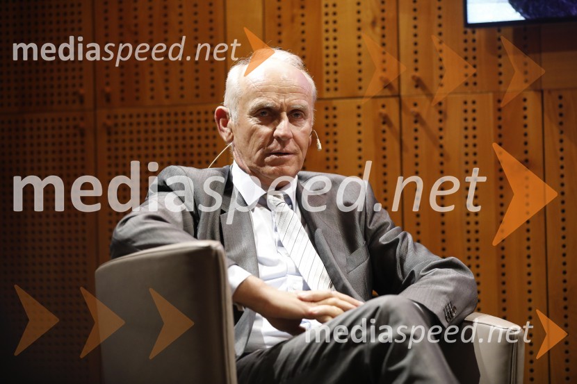  Jože  Mermal, predsednik uprave BTC-jaPogovor z Jožetom Mermalom in Tomažem Berločnikom