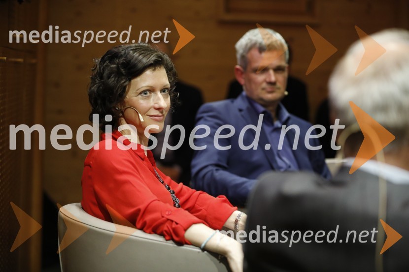  Saša Mrak, izvršna direktorica Združenja Manager; mag. Tomaž  Berločnik, predsednik uprave Petrol d.d.Pogovor z Jožetom Mermalom in Tomažem Berločnikom