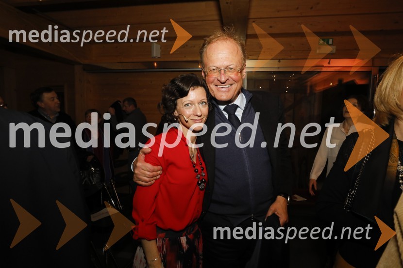  Saša Mrak, izvršna direktorica Združenja Manager;  Janez  Škrabec, direktor Riko d.o.o., predsednik Slovensko-ruskega poslovnega sveta, častni konzul BelorusijePogovor z Jožetom Mermalom in Tomažem Berločnikom