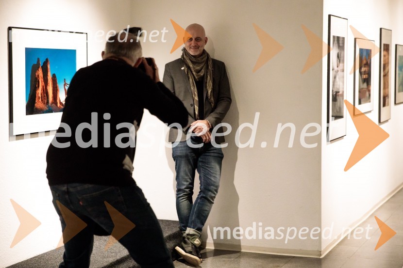  Aleš Bravničar, fotografOdprtje fotografske razstave Aleša Bravničarja z naslovom Boginje