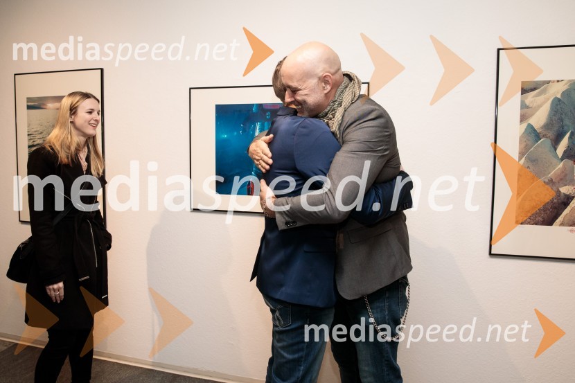  Aleš Bravničar, fotografOdprtje fotografske razstave Aleša Bravničarja z naslovom Boginje