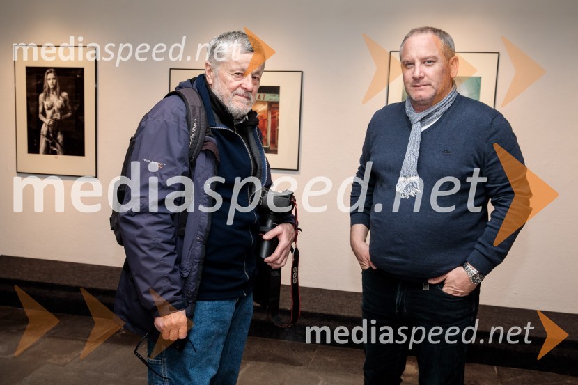  ... ;  Bor DobrinOdprtje fotografske razstave Aleša Bravničarja z naslovom Boginje