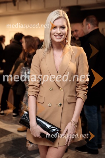  Nadiya  Bychkova, plesalka, manekenkaOdprtje fotografske razstave Aleša Bravničarja z naslovom Boginje