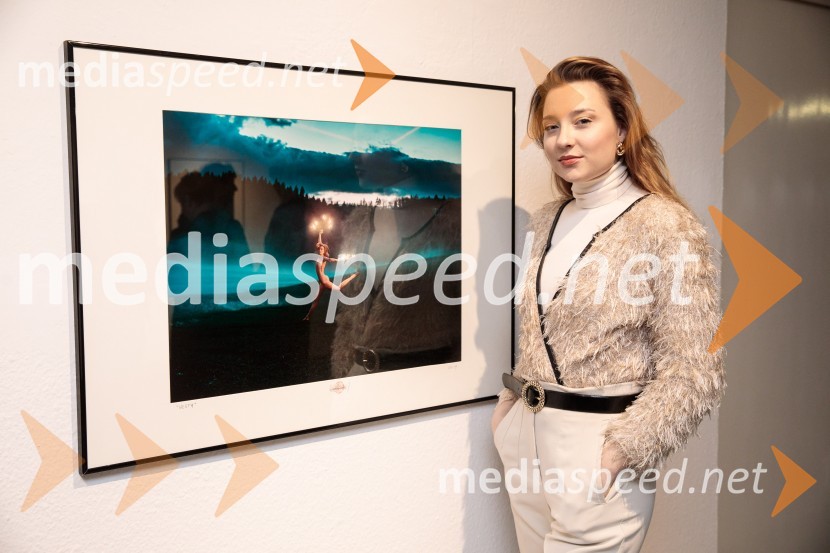  Lara Balodis Slekovec, plesalkaOdprtje fotografske razstave Aleša Bravničarja z naslovom Boginje