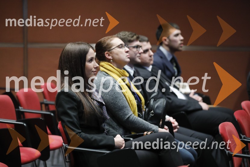  Katarina  Antolić;  Ana Rauker, profesorica na Zagreb School of Economics and ManagementCFA Institute Research Challenge 2020