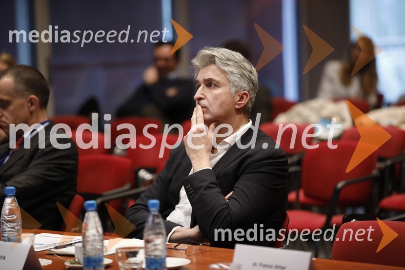 CFA Institute Research Challenge 2020