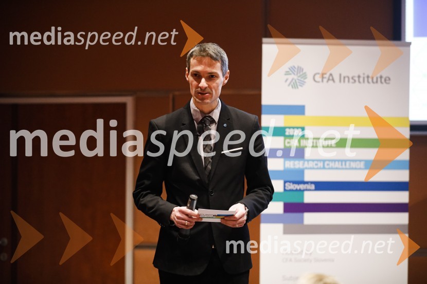  Bojan Ivanc, CFA, CAIA, član upravnega odbora društva CFA Slovenija in glavni ekonomist Analitike GZS, lokalni koordinator CFA Research Challenge 2018CFA Institute Research Challenge 2020