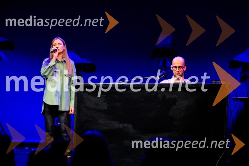  Iza Leskovšek, Younite;  Jakob Zlatinšek, YouniteZALAGASPER, predstavitev prvenca