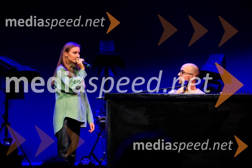  Iza Leskovšek, Younite;  Jakob Zlatinšek, YouniteZALAGASPER, predstavitev prvenca