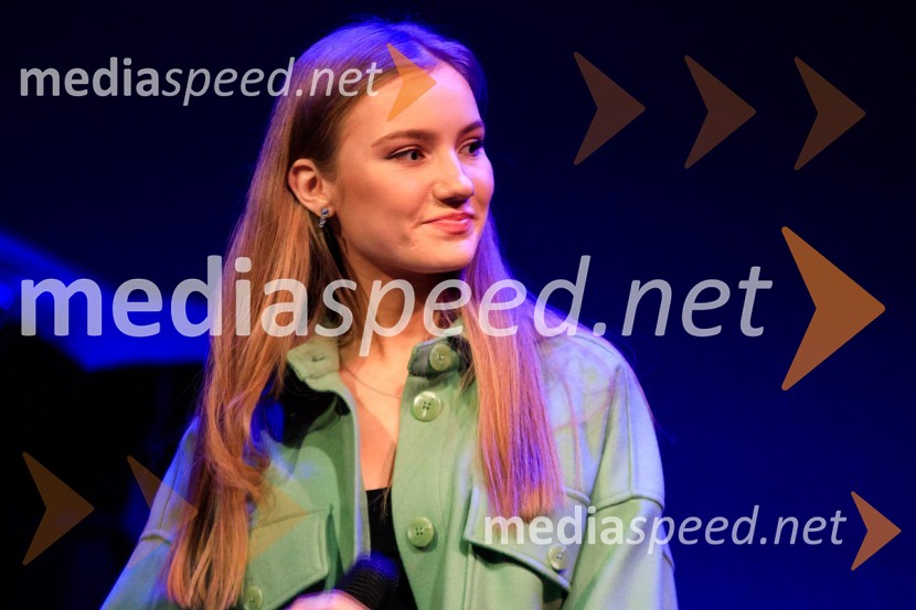  Iza Leskovšek, YouniteZALAGASPER, predstavitev prvenca