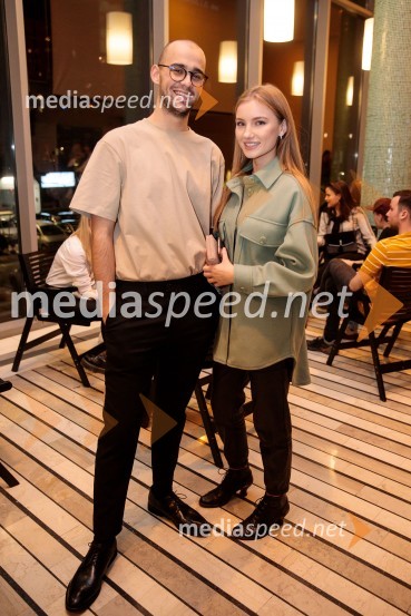  Jakob Zlatinšek, Younite;  Iza Leskovšek, YouniteZALAGASPER, predstavitev prvenca