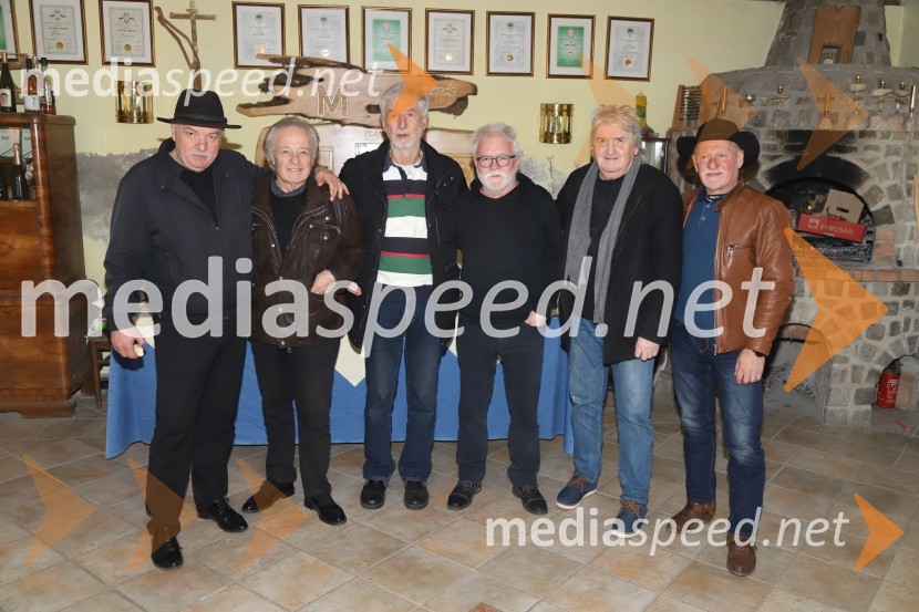  Jože Imperl, podjetnik;  Alfi Nipič, pevec;  Edvard Holnthaner, dirigent, Toti big band Maribor;  Rudi Miložič, glasbenik;  Branko  Batisti, bobnar;  Miro DeželakSrečanje muzikantov na izletniški kmetiji Mikuž