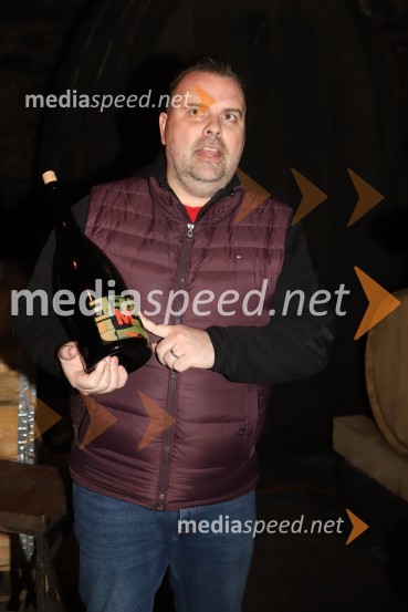  Gregor Mikuž, M-vinaSrečanje muzikantov na izletniški kmetiji Mikuž