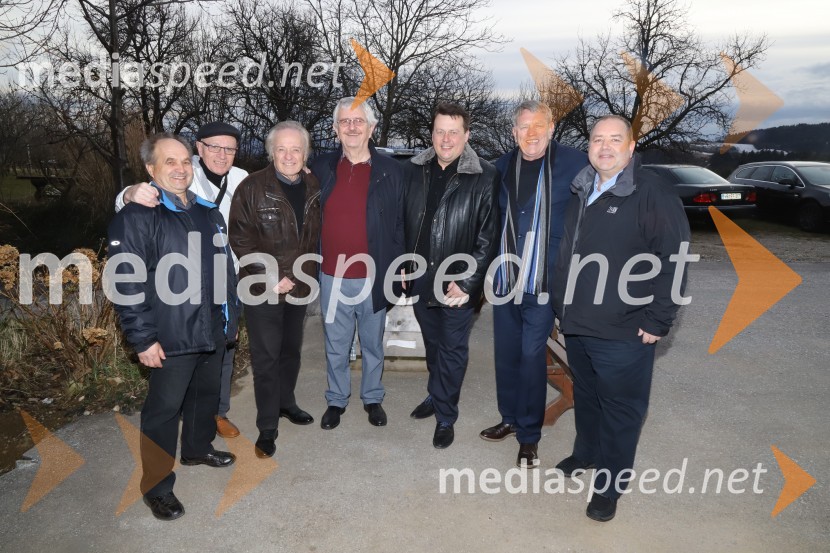  Ivan Šiker,  klarinetist;  Jože Ekart;  Alfi Nipič, pevec;  Srečko Kovačič , klarinetist;  Branko Novak, Nobis pohištvo, d.o.o.;  Rudi Šantl, pevec;  Iztok KrebsSrečanje muzikantov na izletniški kmetiji Mikuž