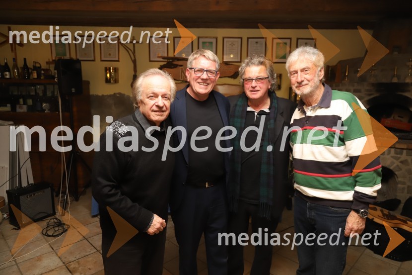  Alfi Nipič, pevec;  Rudi Šantl, pevec;  Ivo Mojzer;  Edvard Holnthaner, dirigent, Toti big band MariborSrečanje muzikantov na izletniški kmetiji Mikuž