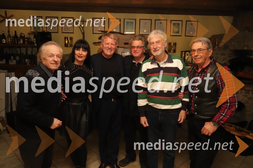  Alfi Nipič, pevec;  Tjaša Vandur, plesalka;  Rudi Šantl, pevec;  Ivo Mojzer;  Edvard Holnthaner, dirigent, Toti big band Maribor;  Jože Kobler, pevecSrečanje muzikantov na izletniški kmetiji Mikuž