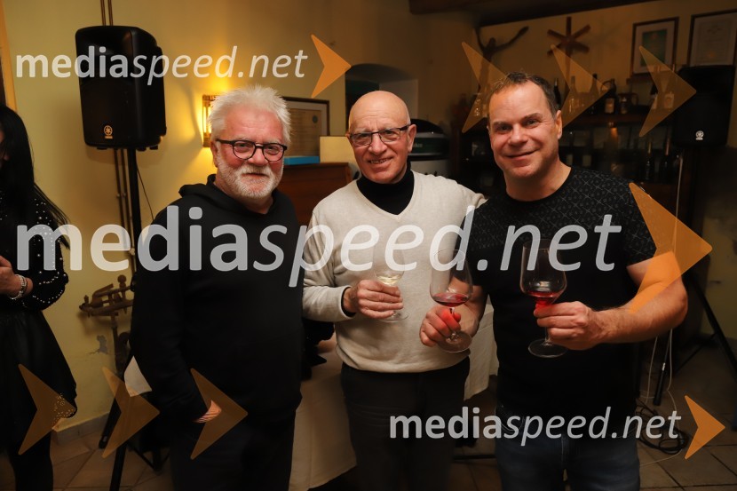  Rudi Miložič, glasbenik;  ... ;  Mike Orešar, Igor in Zlati zvokiSrečanje muzikantov na izletniški kmetiji Mikuž