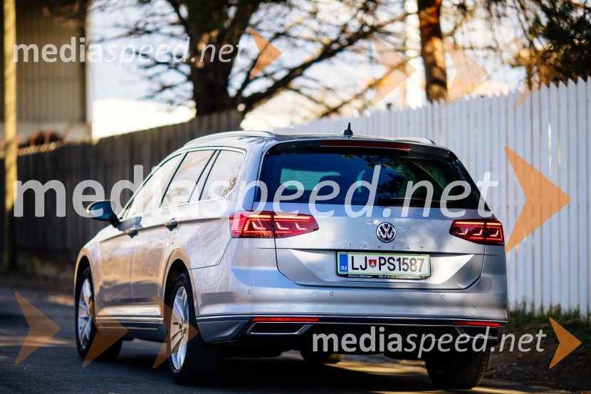 VW Passat Variant EleganceVW Passat Variant Elegance 2.0 TDI