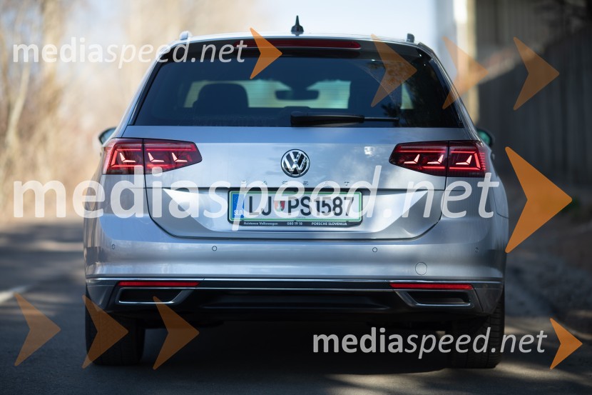 VW Passat Variant EleganceVW Passat Variant Elegance 2.0 TDI