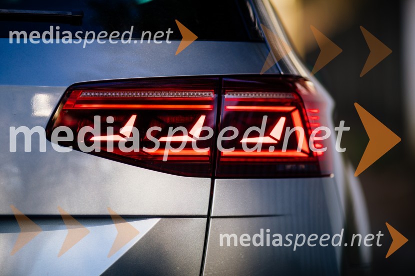 VW Passat Variant EleganceVW Passat Variant Elegance 2.0 TDI