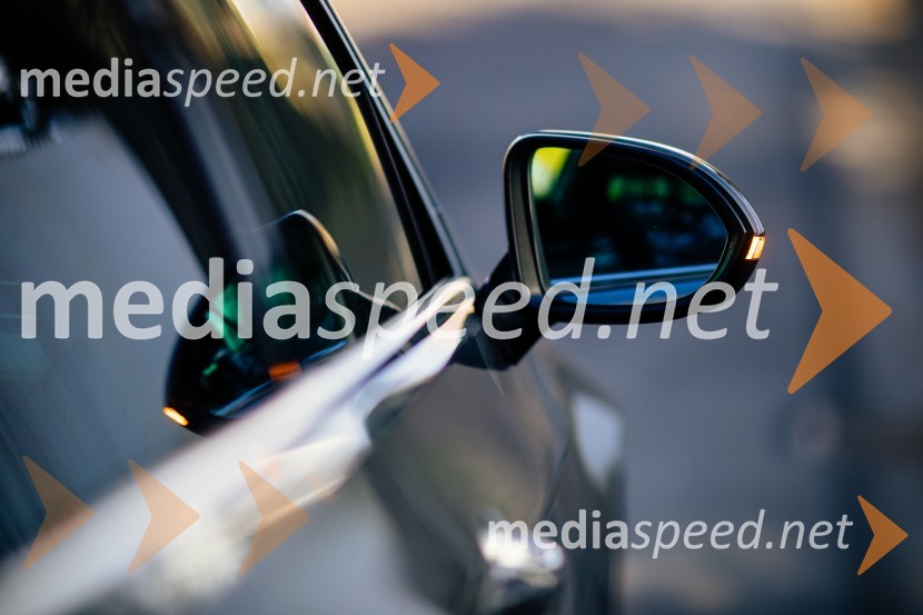 VW Passat Variant EleganceVW Passat Variant Elegance 2.0 TDI