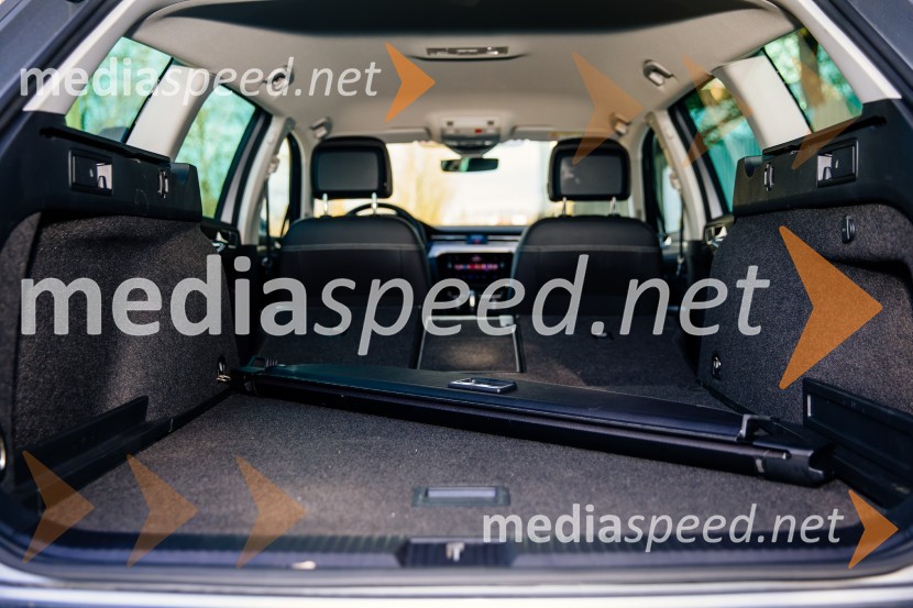 VW Passat Variant EleganceVW Passat Variant Elegance 2.0 TDI