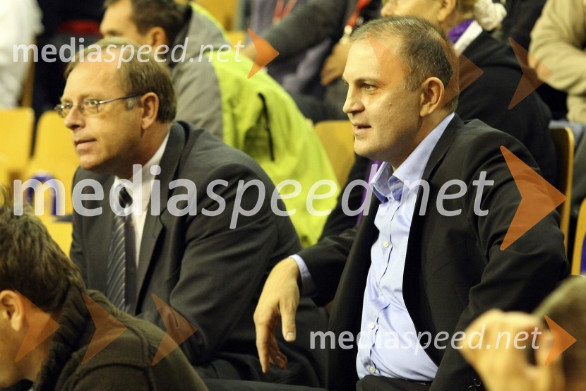 Igor Dolenc, direktor Union Olimpije in Dušan Mitič, predsednik Union OlimpijeKošarka: Olimpija - Maccabi Tel Aviv
