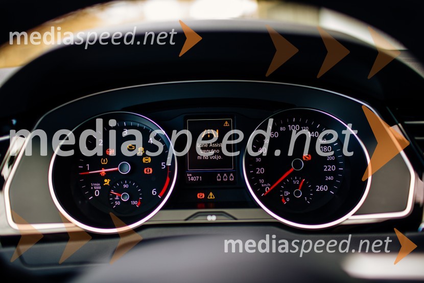 VW Passat Variant EleganceVW Passat Variant Elegance 2.0 TDI