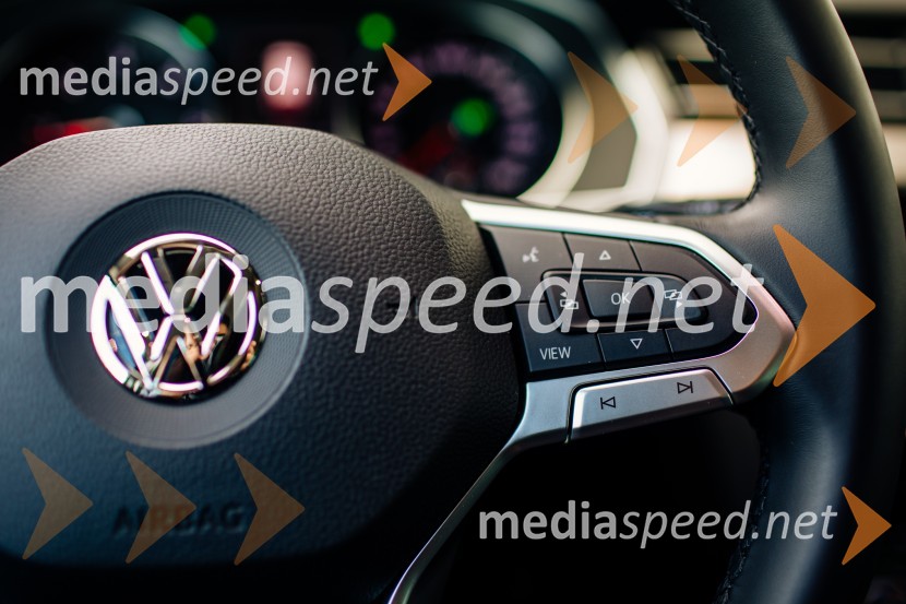 VW Passat Variant EleganceVW Passat Variant Elegance 2.0 TDI