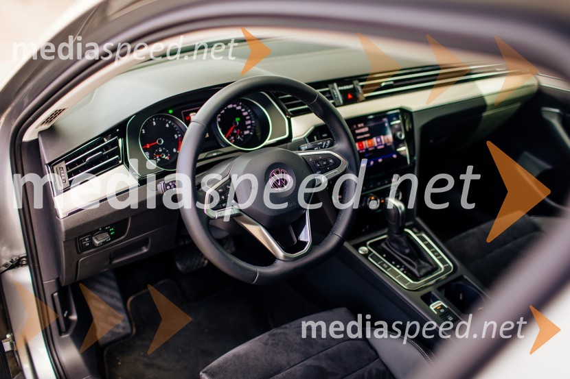 VW Passat Variant EleganceVW Passat Variant Elegance 2.0 TDI