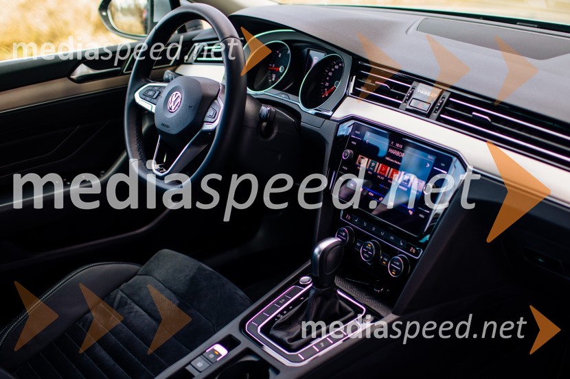 VW Passat Variant EleganceVW Passat Variant Elegance 2.0 TDI